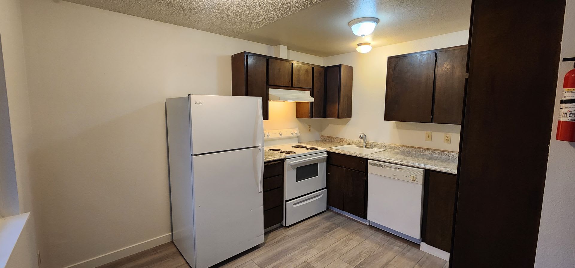 Adorable 2 Bed, 1 Bath in Medical Lake! – photo 2