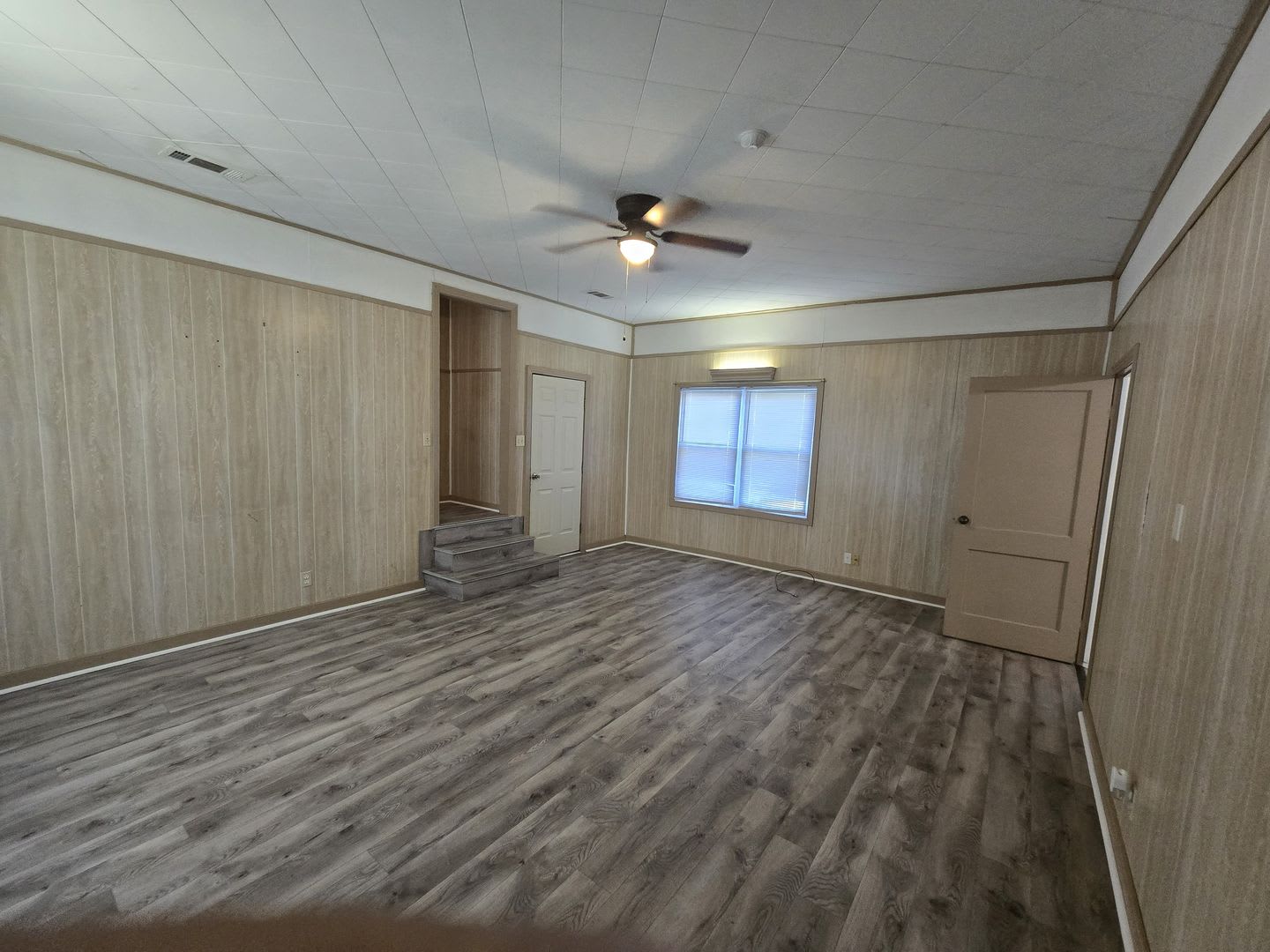 Corporate Leasing Available! 5195 Seale Rd., Beaumont, TX 77705 – photo 3