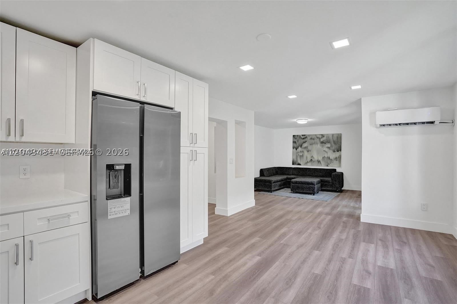 630 NE 52nd Ter – photo 3
