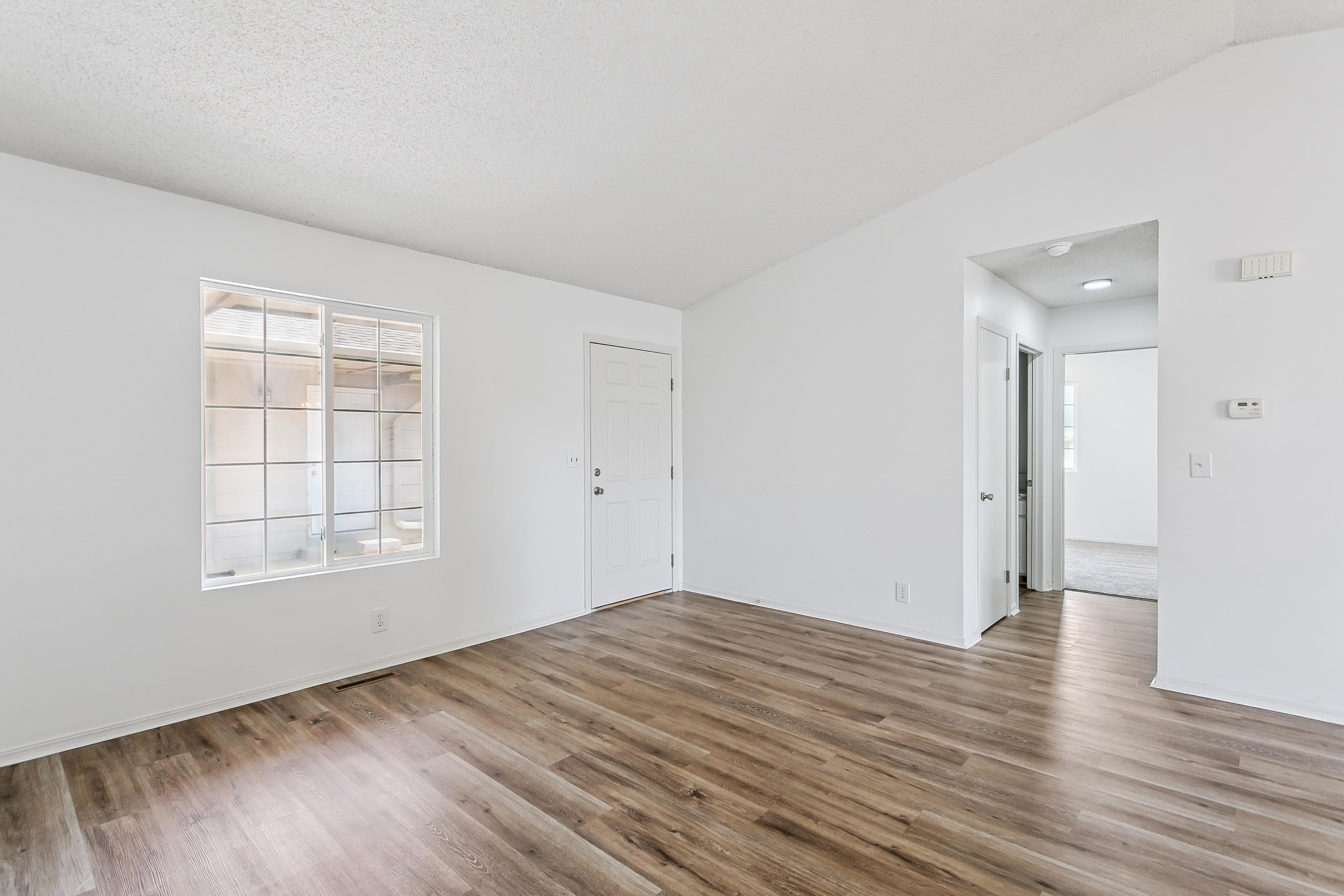 4319 S Elizabeth Ave – photo 3