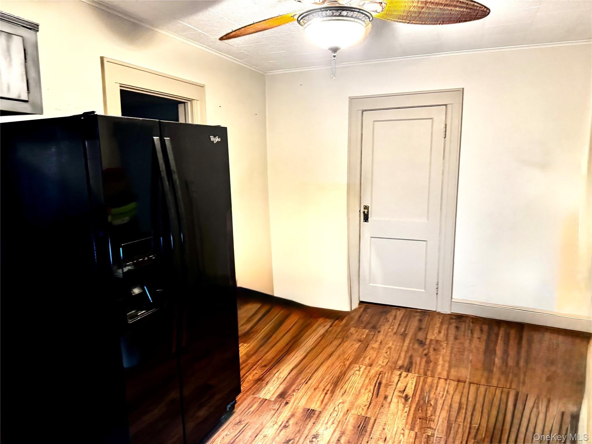 3929 Merrick Road – photo 2