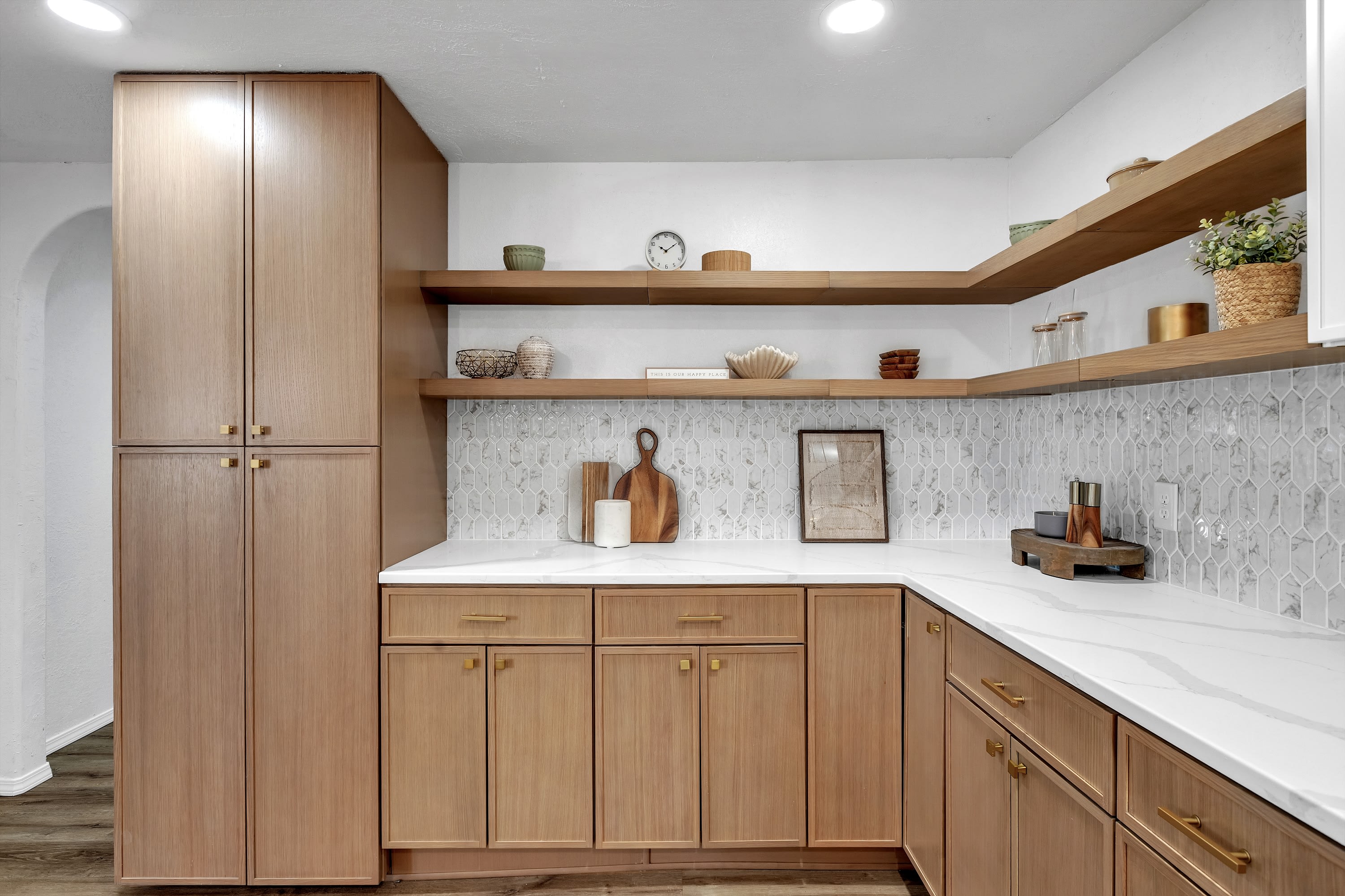 636 East Lea Terrace – photo 3