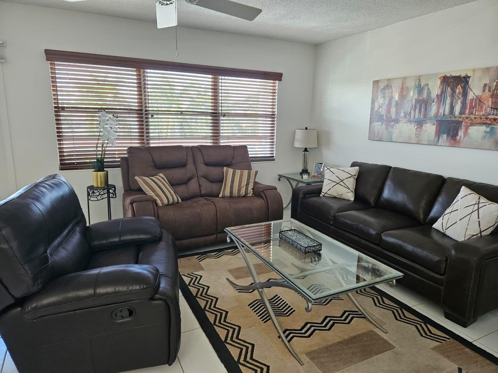 4014 Cornwall A – photo 3