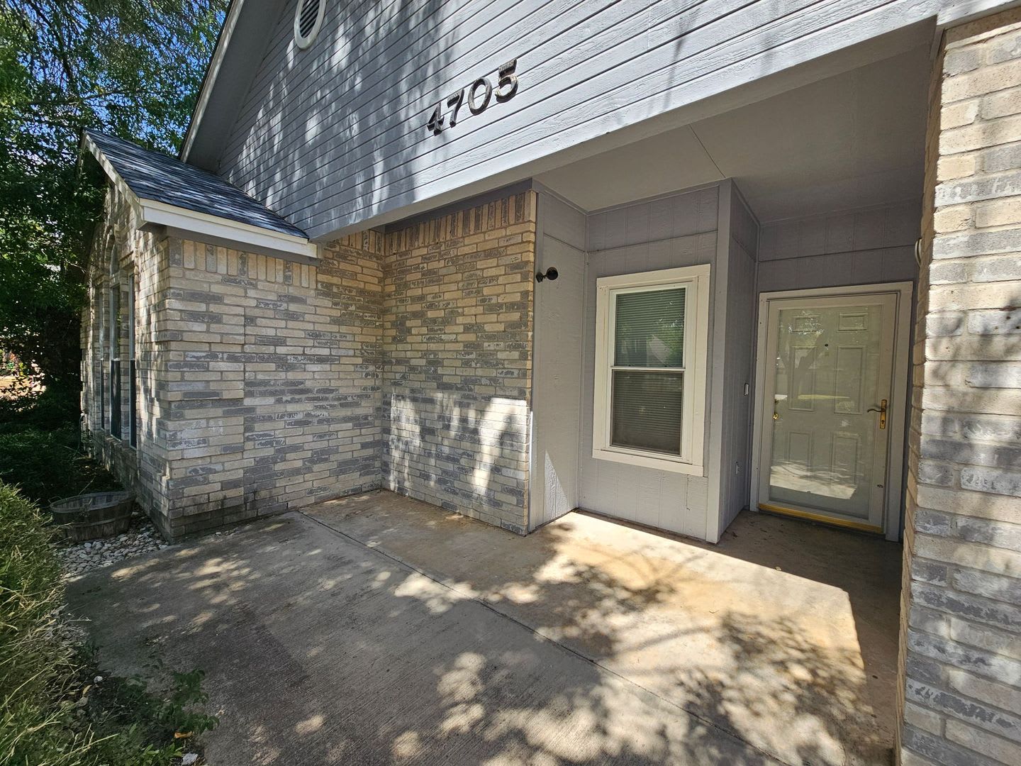 BACK TO SCHOOL RENT SPECIAL – photo 2