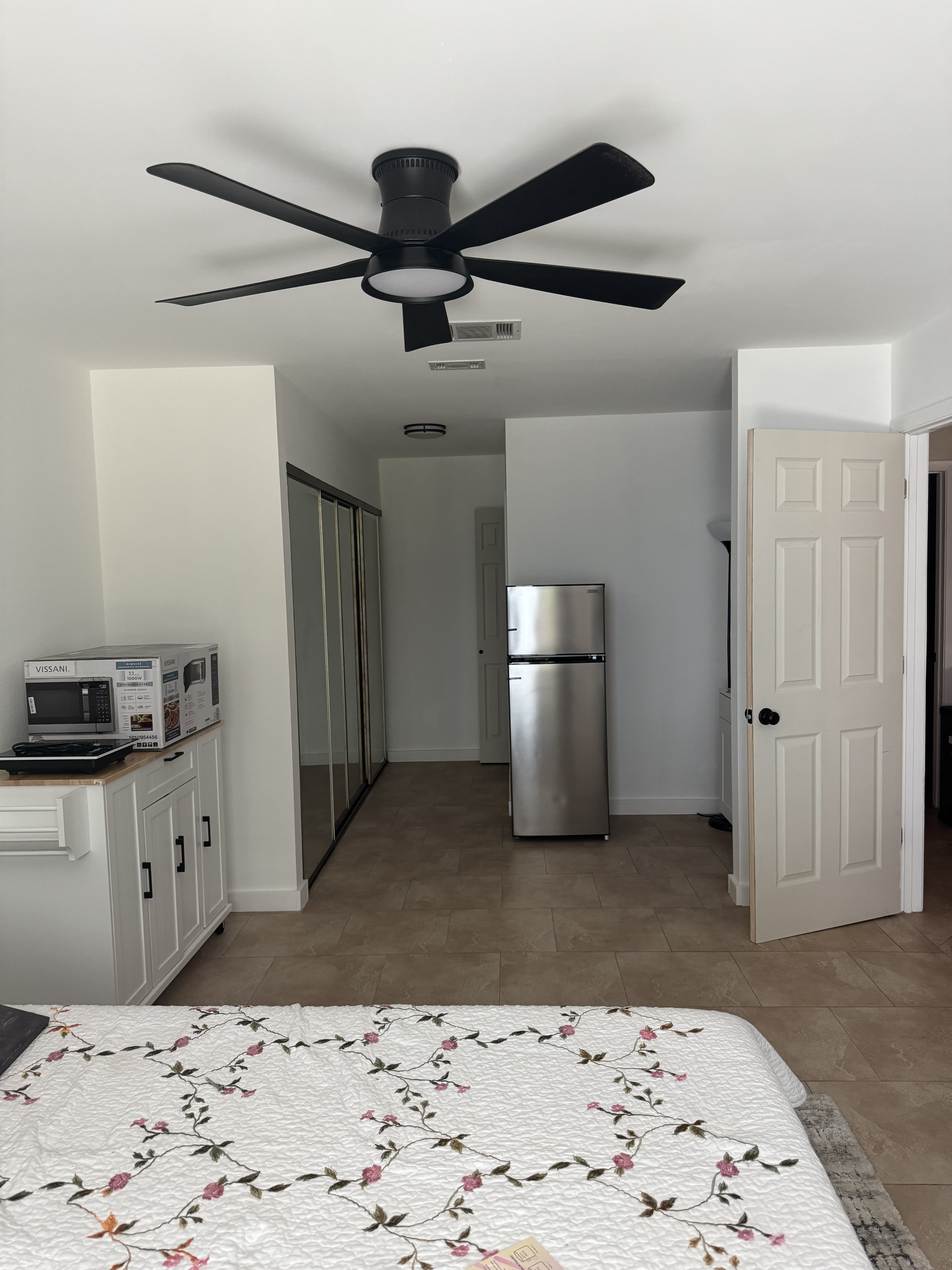 2561 Southeast Victory Avenue – photo 3