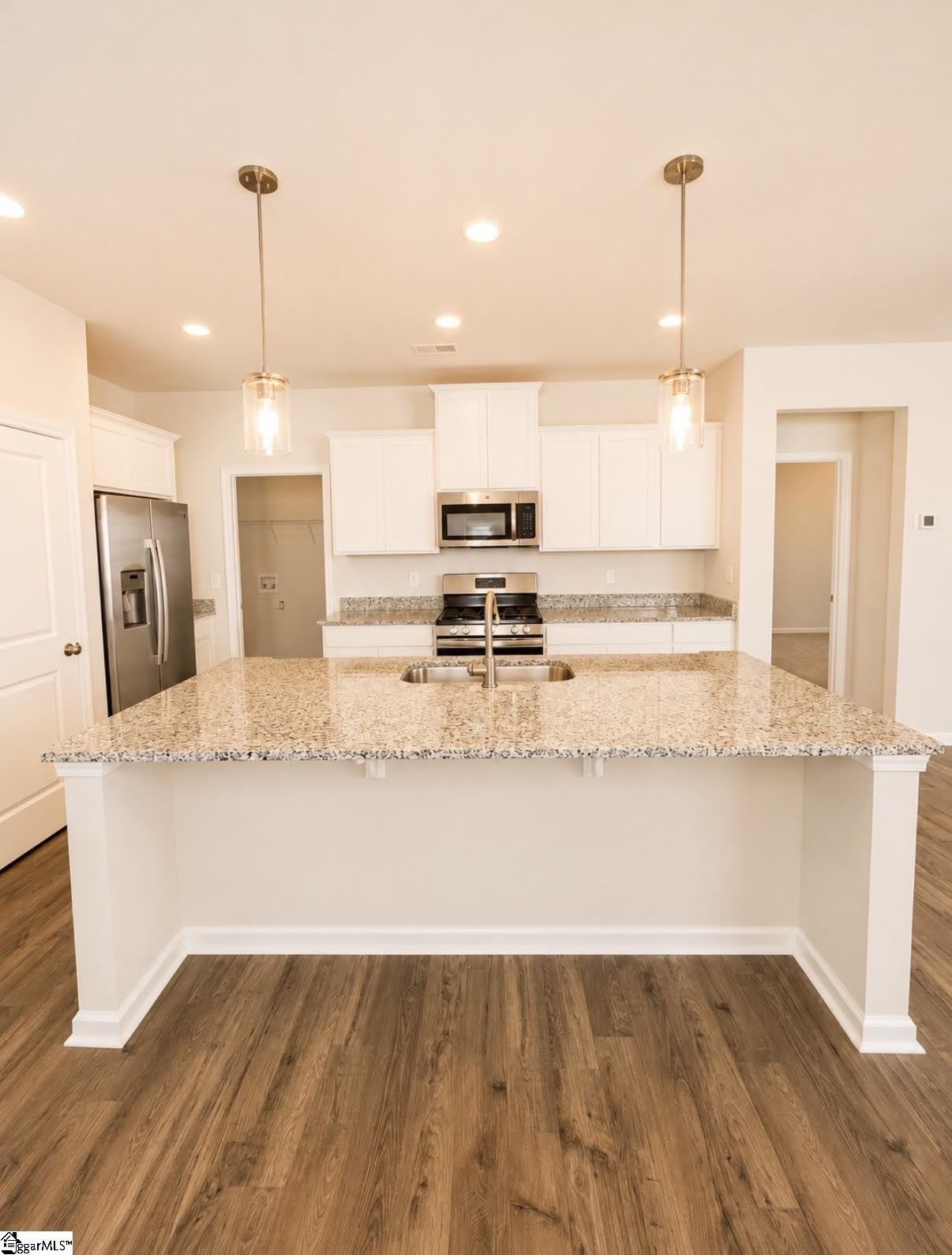 601 Poinsett Bridge Way – photo 4