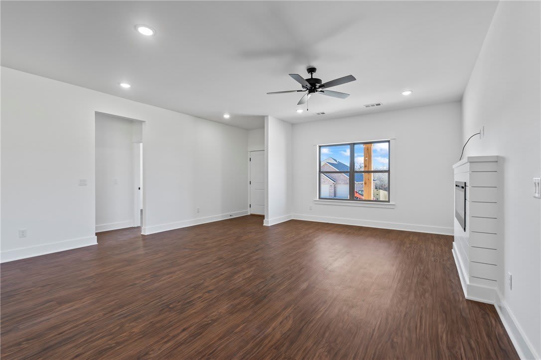 90 W Watson Lane – photo 3