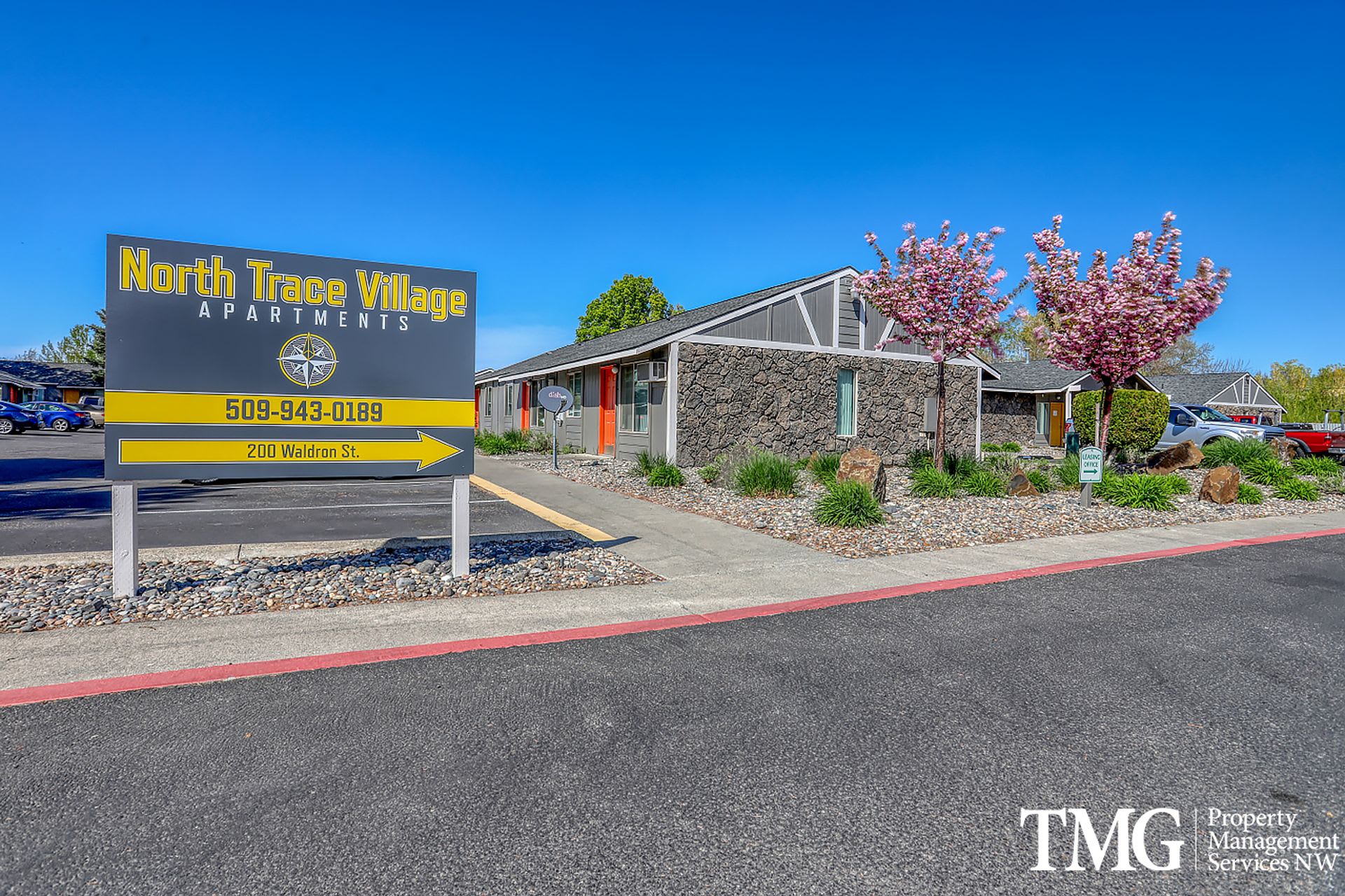 North Trace Village Apartments – photo 1