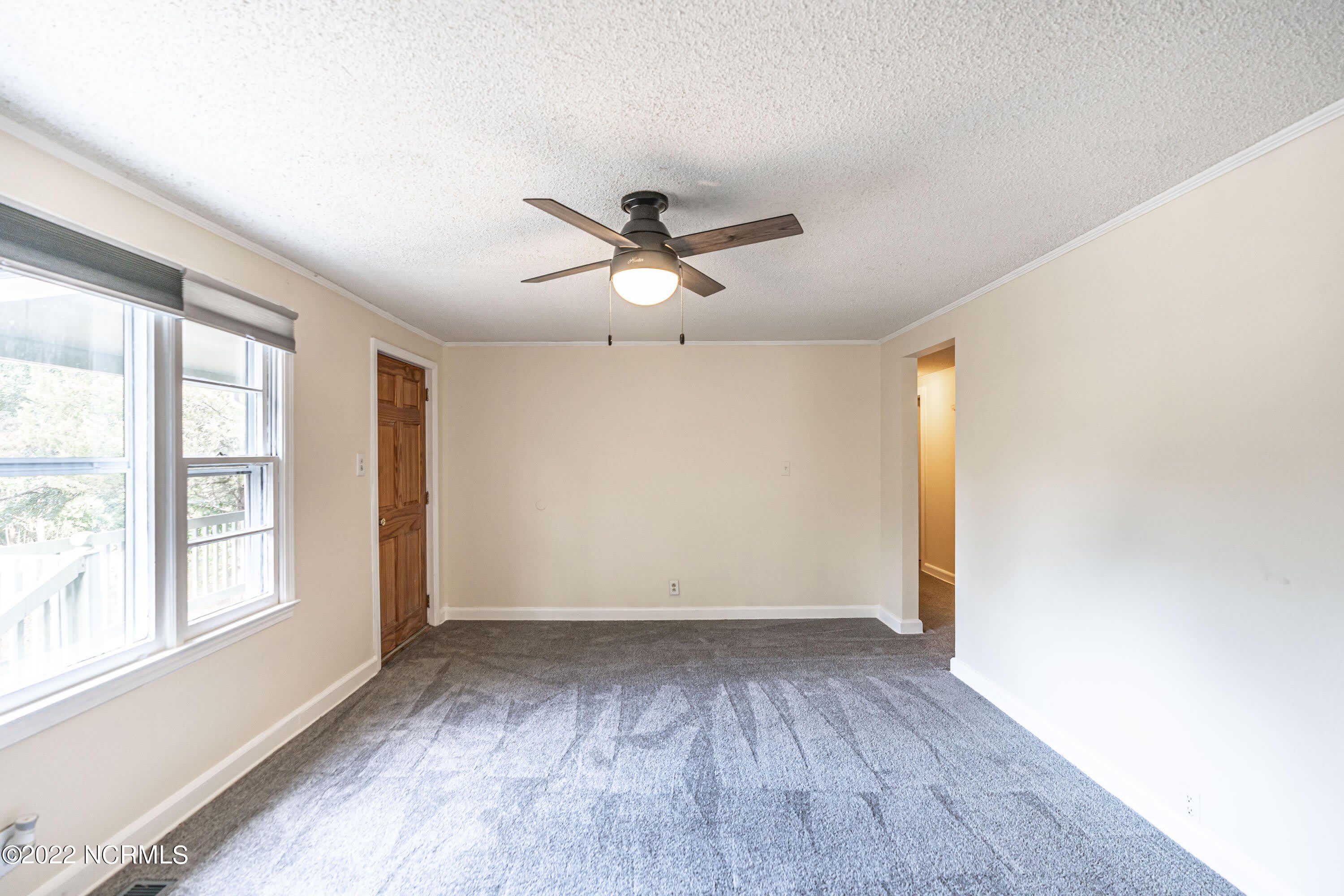 885 S Stephens Street – photo 5