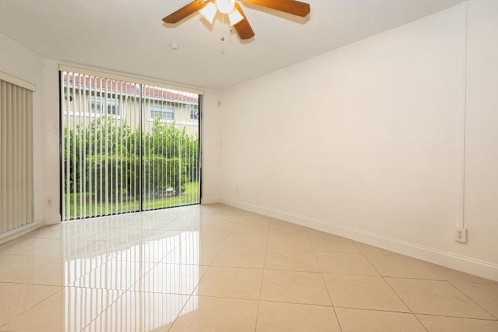 9981 W Atlantic Boulevard 9981, Coral Springs, FL 33071 – photo 2