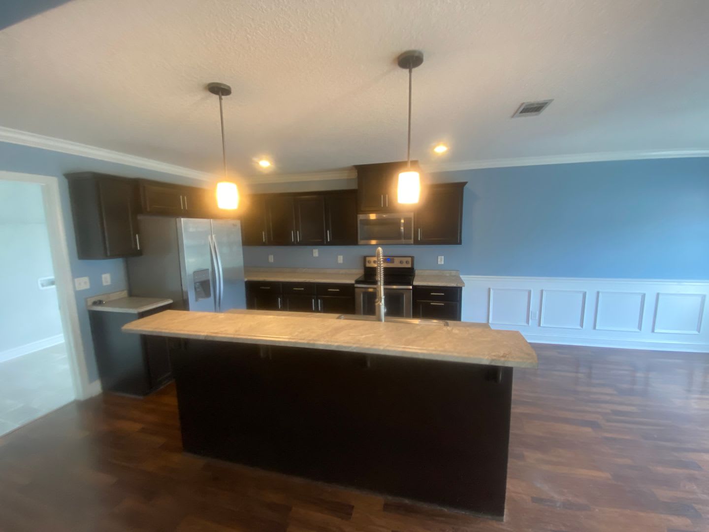 4 Bedroom 2 Bath Home! – photo 3