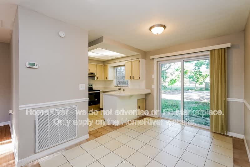 9135 Maynard Ave – photo 5