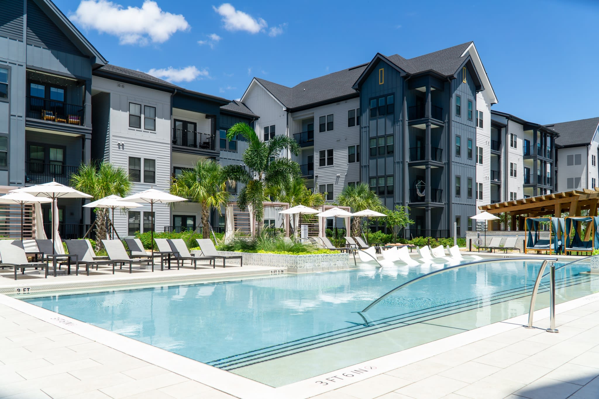 Azalea Luxury Apartments – photo 1