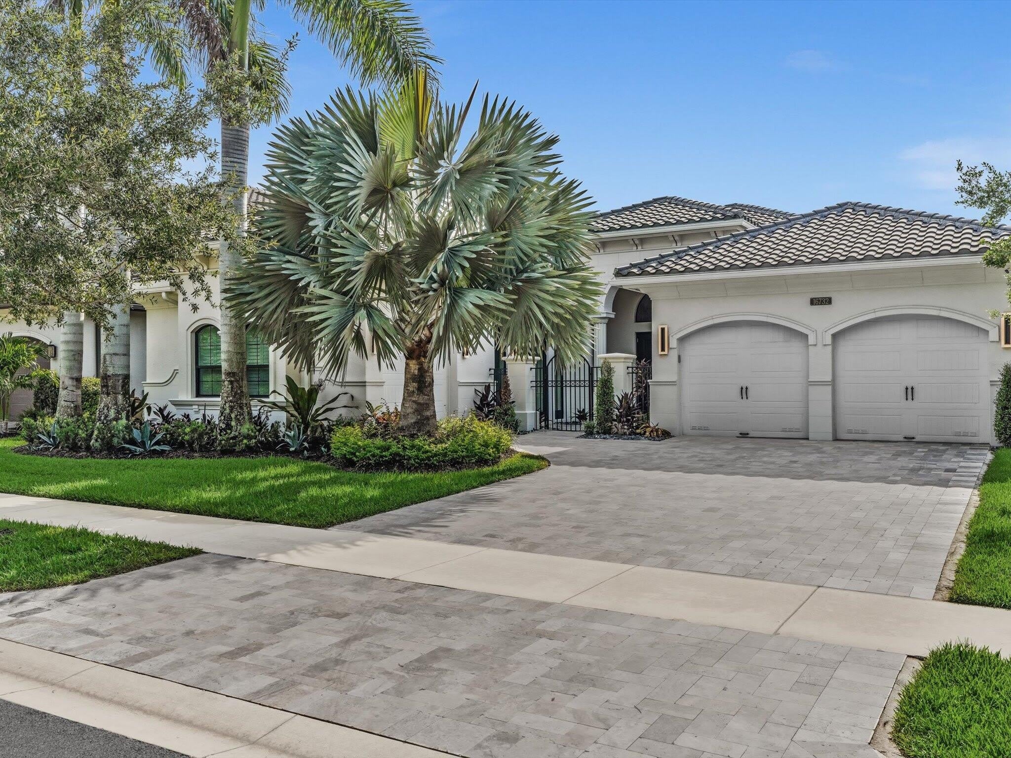 16732 Strasbourg Lane – photo 1