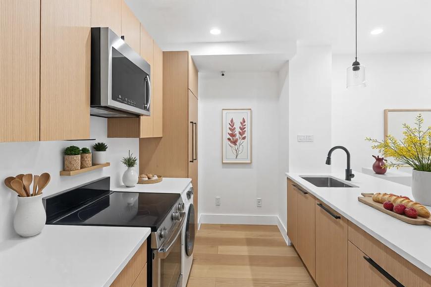 19 SAINT MARKS PLACE – photo 4