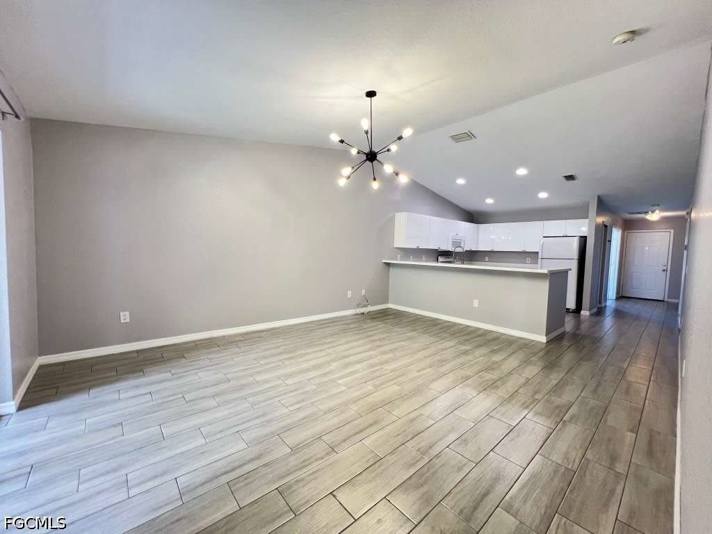 715 Se 24Th Avenue – photo 2
