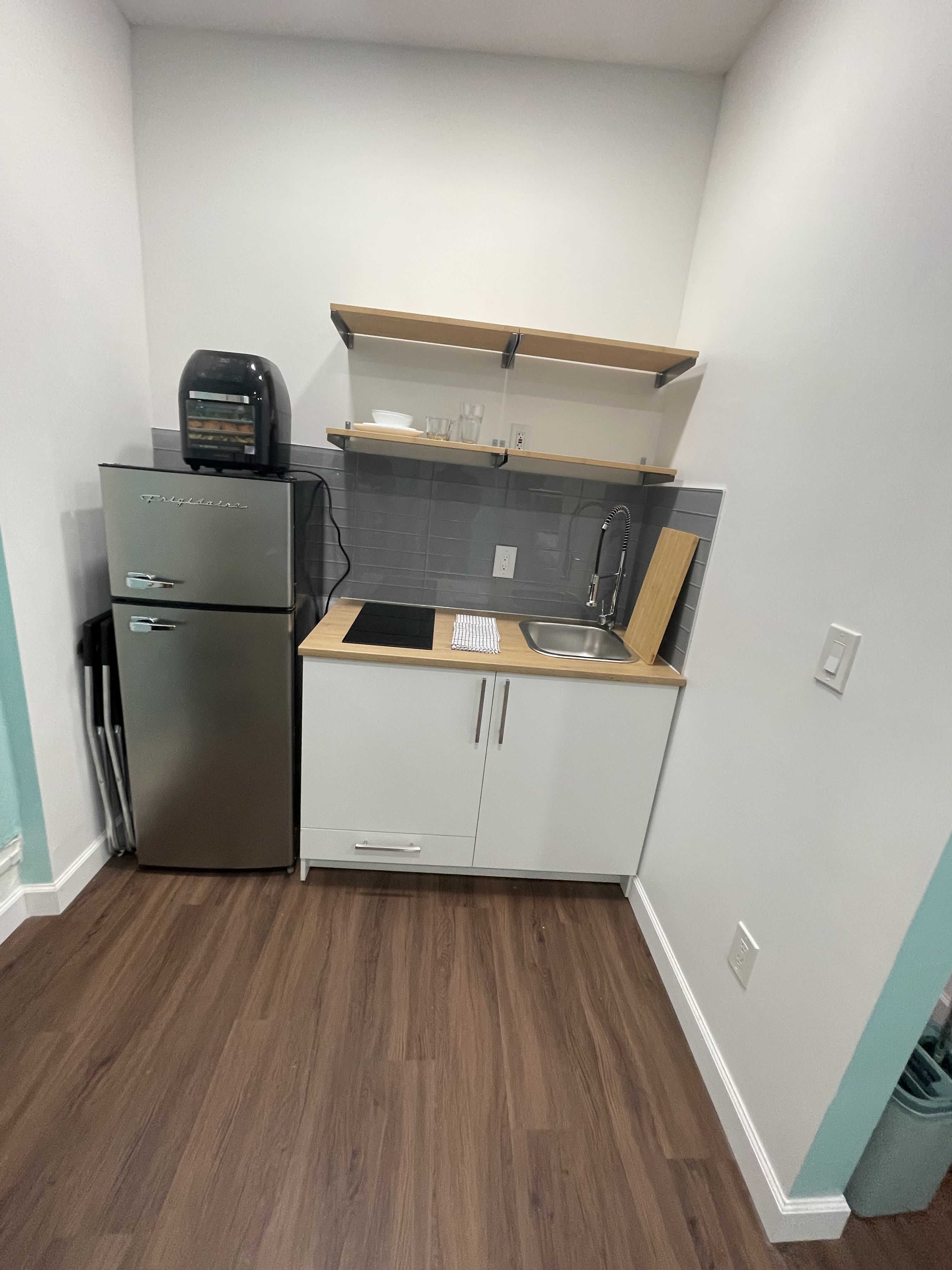 1126 Northwest 1st Avenue – photo 1