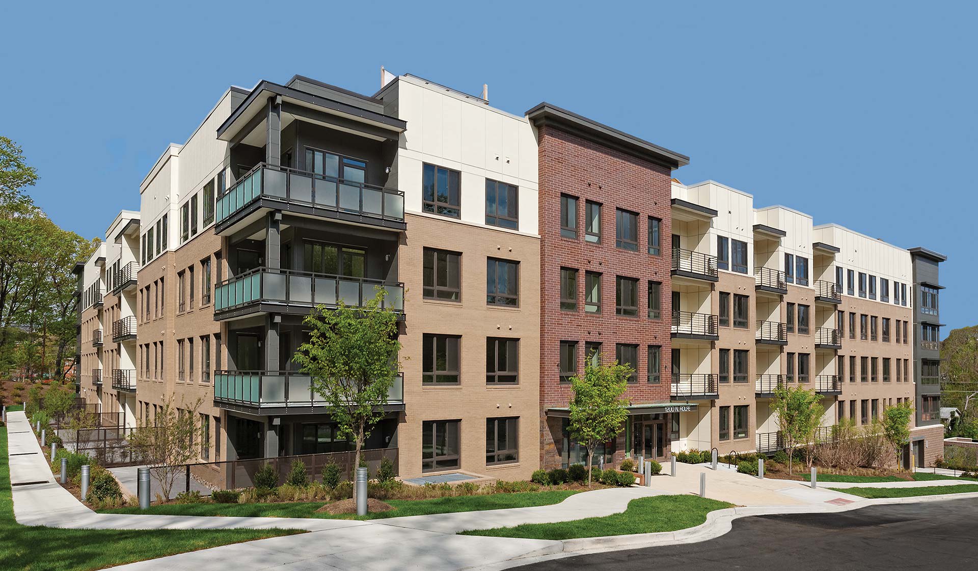 Avery Row – photo 1