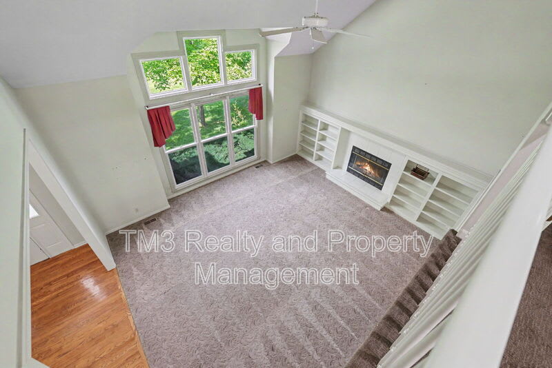 10313 West 131st Street – photo 4