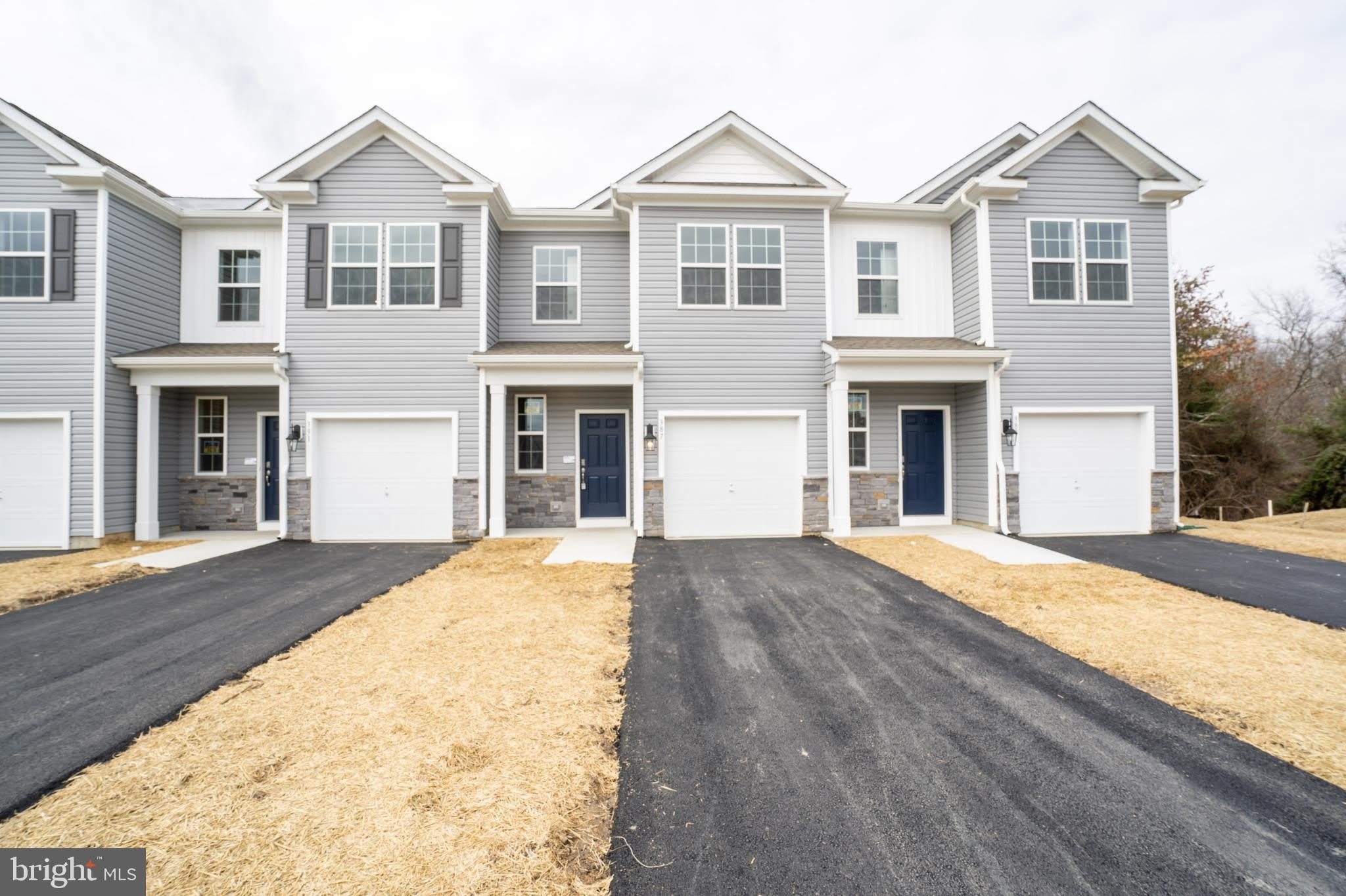 387 Mazzeo Drive – photo 2