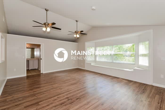 687 Albritton Avenue – photo 3