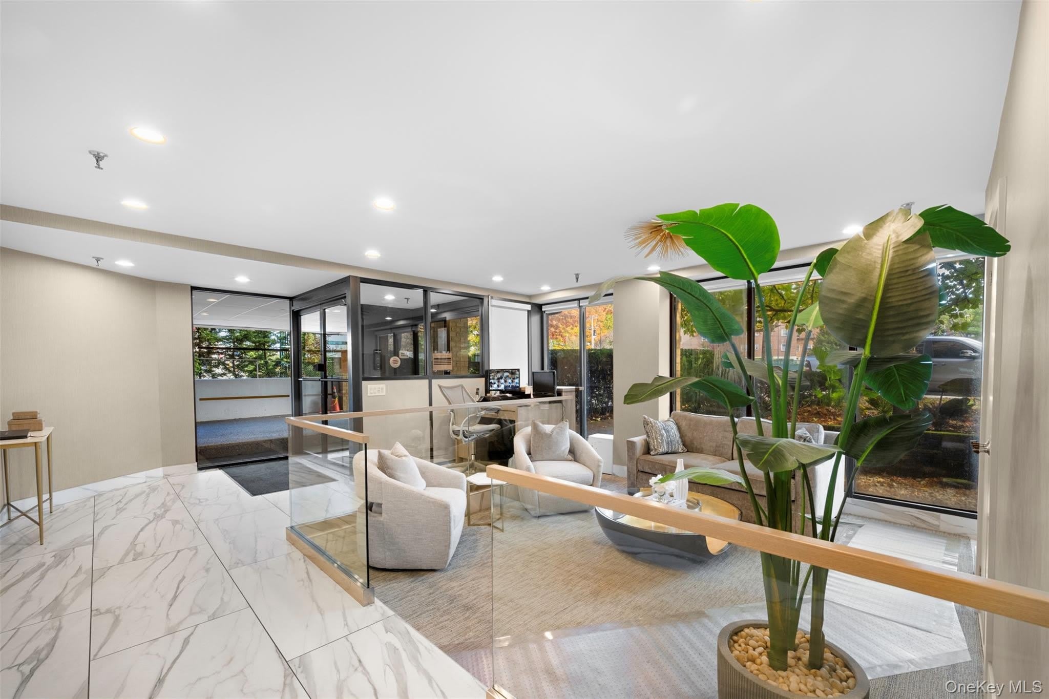 141 Great Neck Road – photo 4