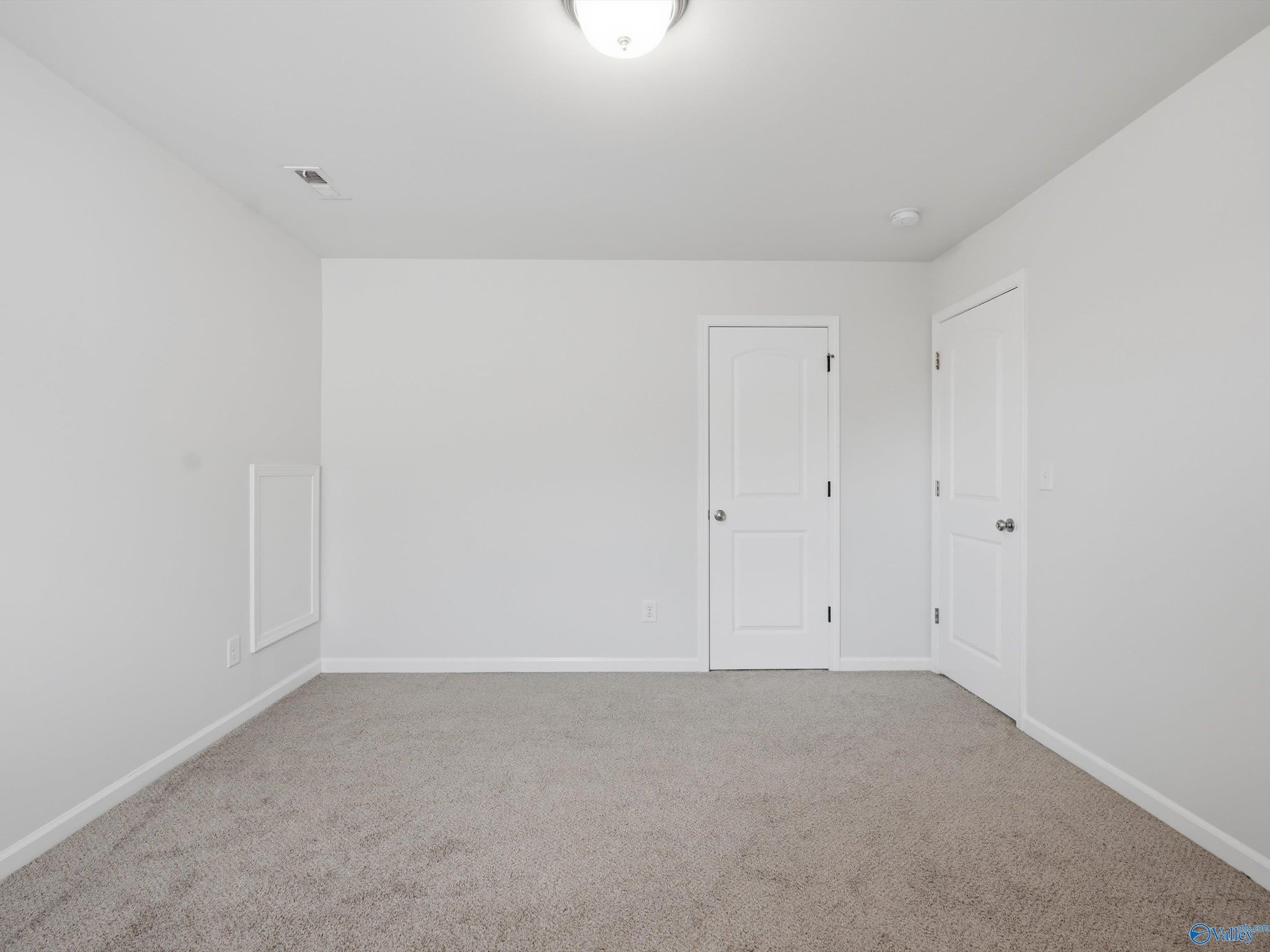 122 Kretzer Court – photo 4