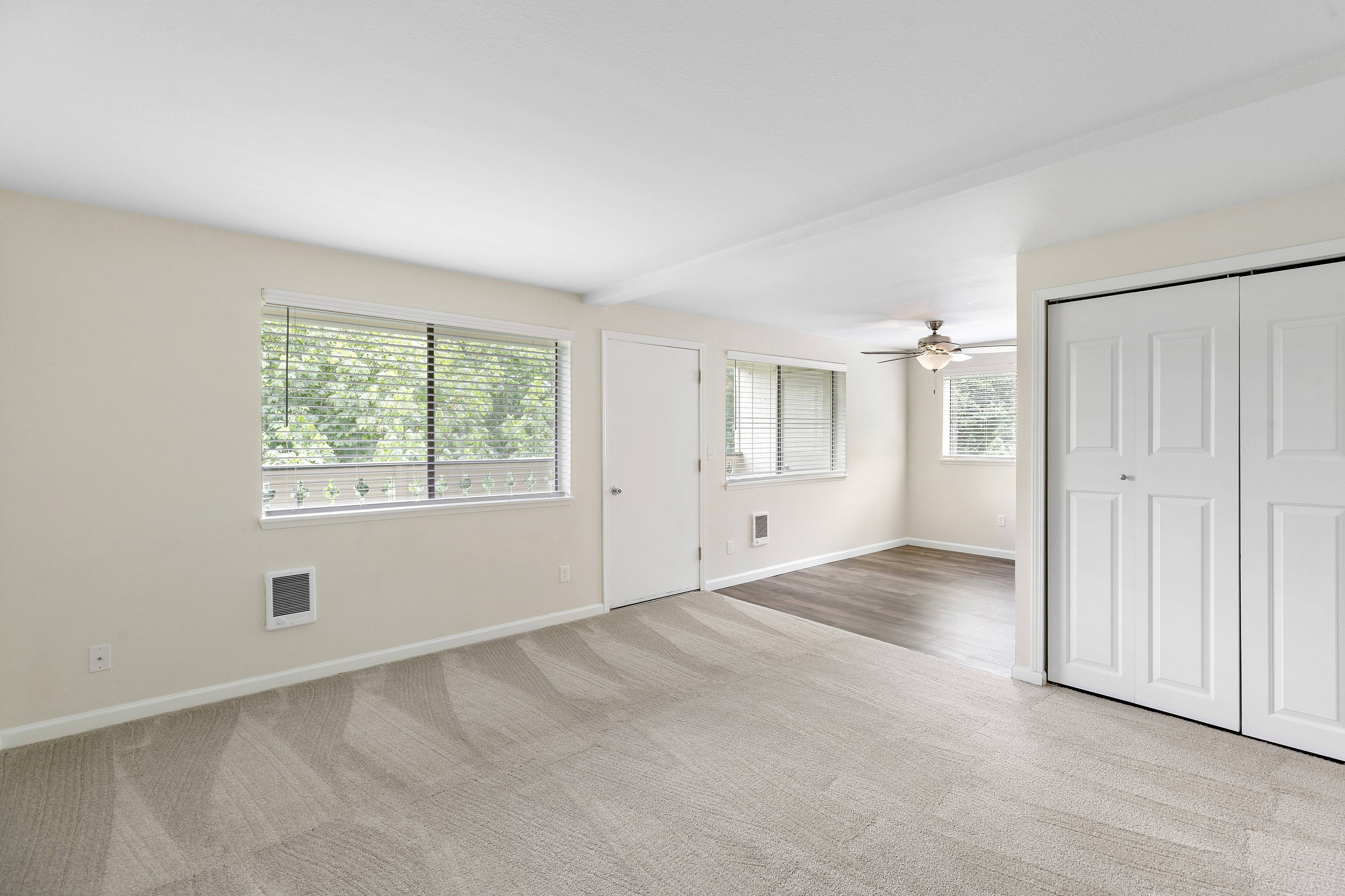 Swiss Gables Apartments – photo 4