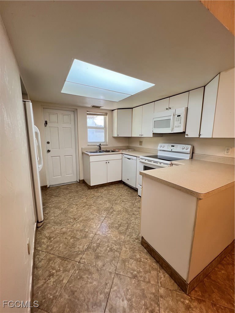 1825 Oak Lane – photo 4