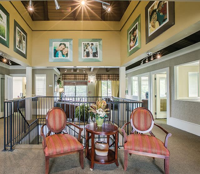 Lakeview Apartments – photo 2