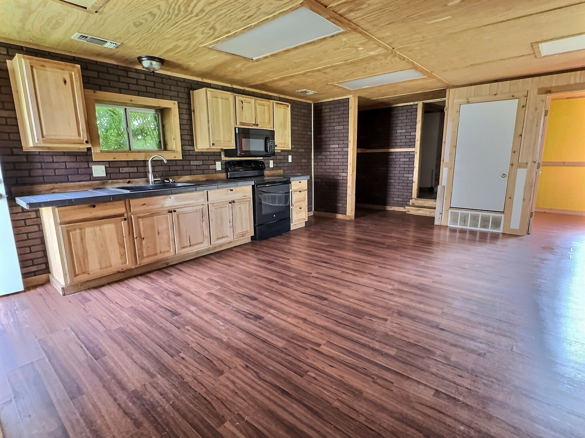 10669 Mineral Wells Highway – photo 5