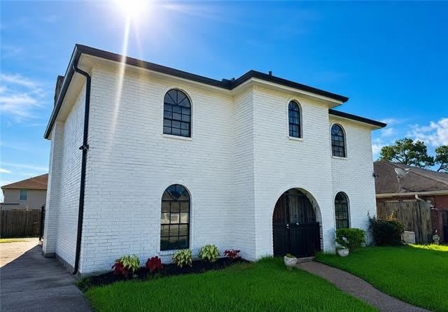 7721 BUTTERFIELD Street – photo 1