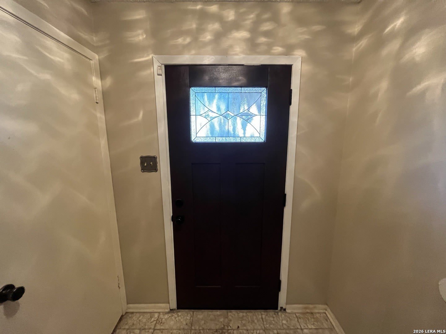 4526 MAYBROOK WOODS ST – photo 2