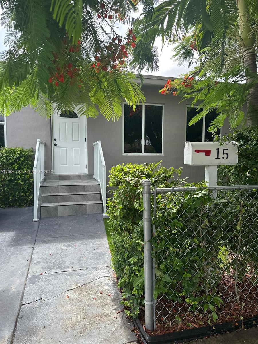 15 Northwest 31St Avenue – photo 1
