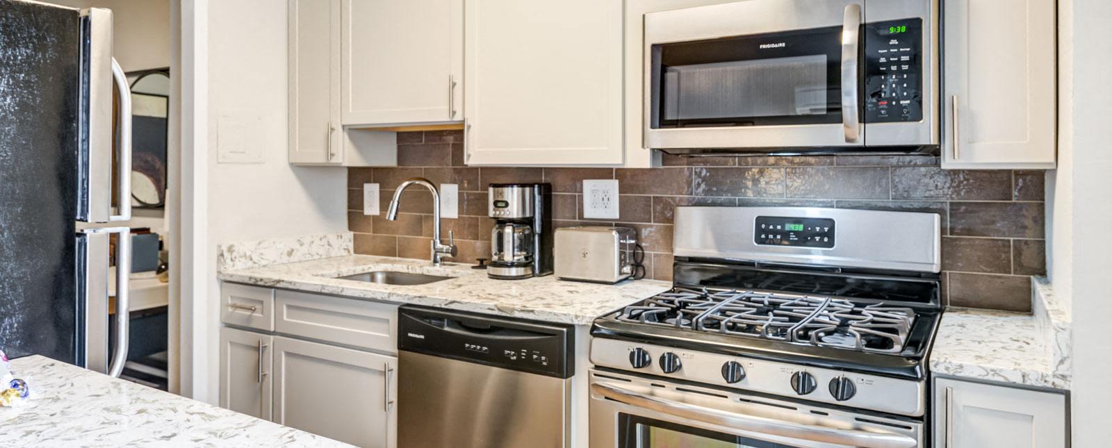 The Kenmore – photo 3