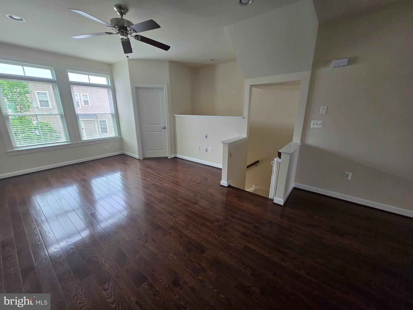 20800 Duxbury Ter – photo 4