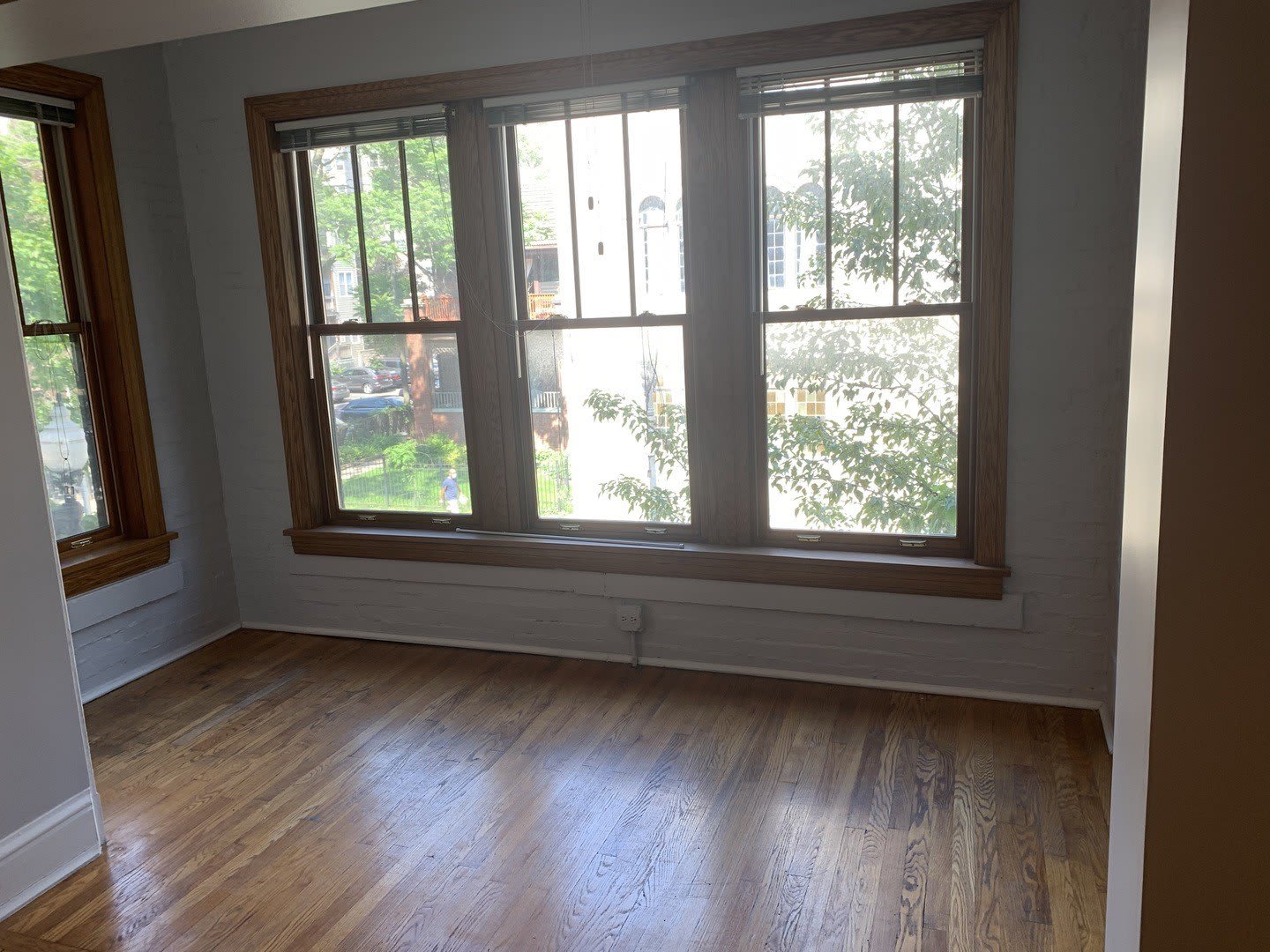 5606 N Kenmore Avenue – photo 4
