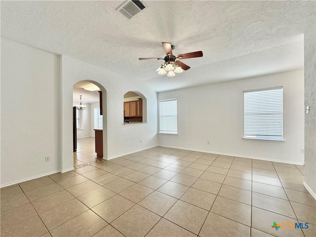 1015 Aiken Drive – photo 5