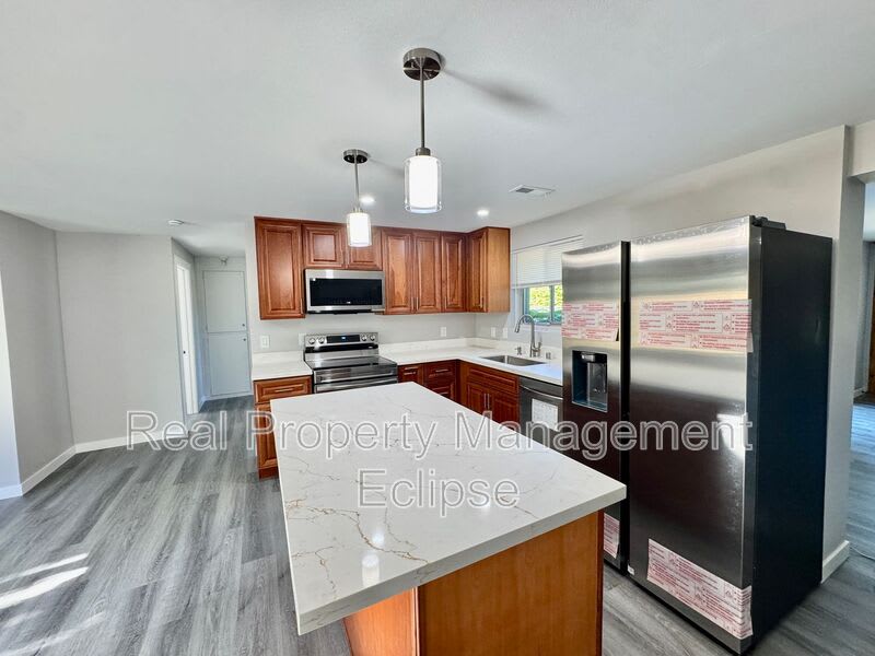 21901 54th Ave W – photo 1
