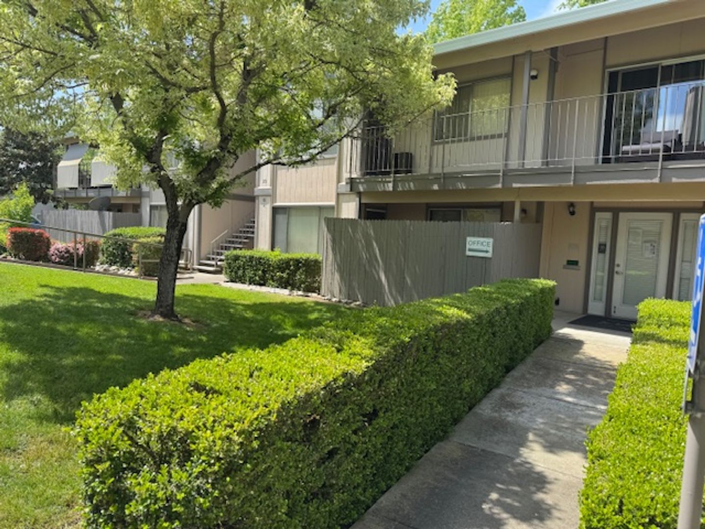 Fairway Village – photo 2