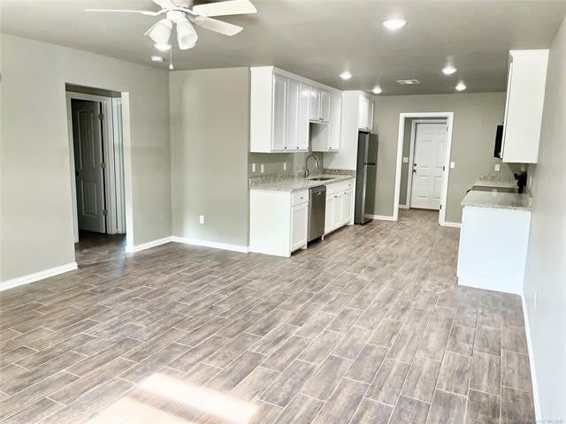 504 S 14th Avenue – photo 3