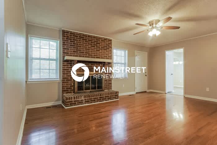 1299 Glenridge Lane – photo 3