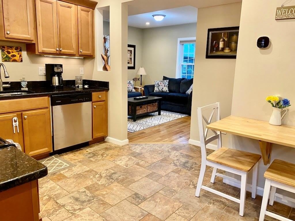 61 Callender Avenue – photo 4