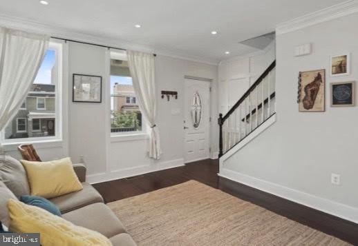 1260 PENN Street NE – photo 3