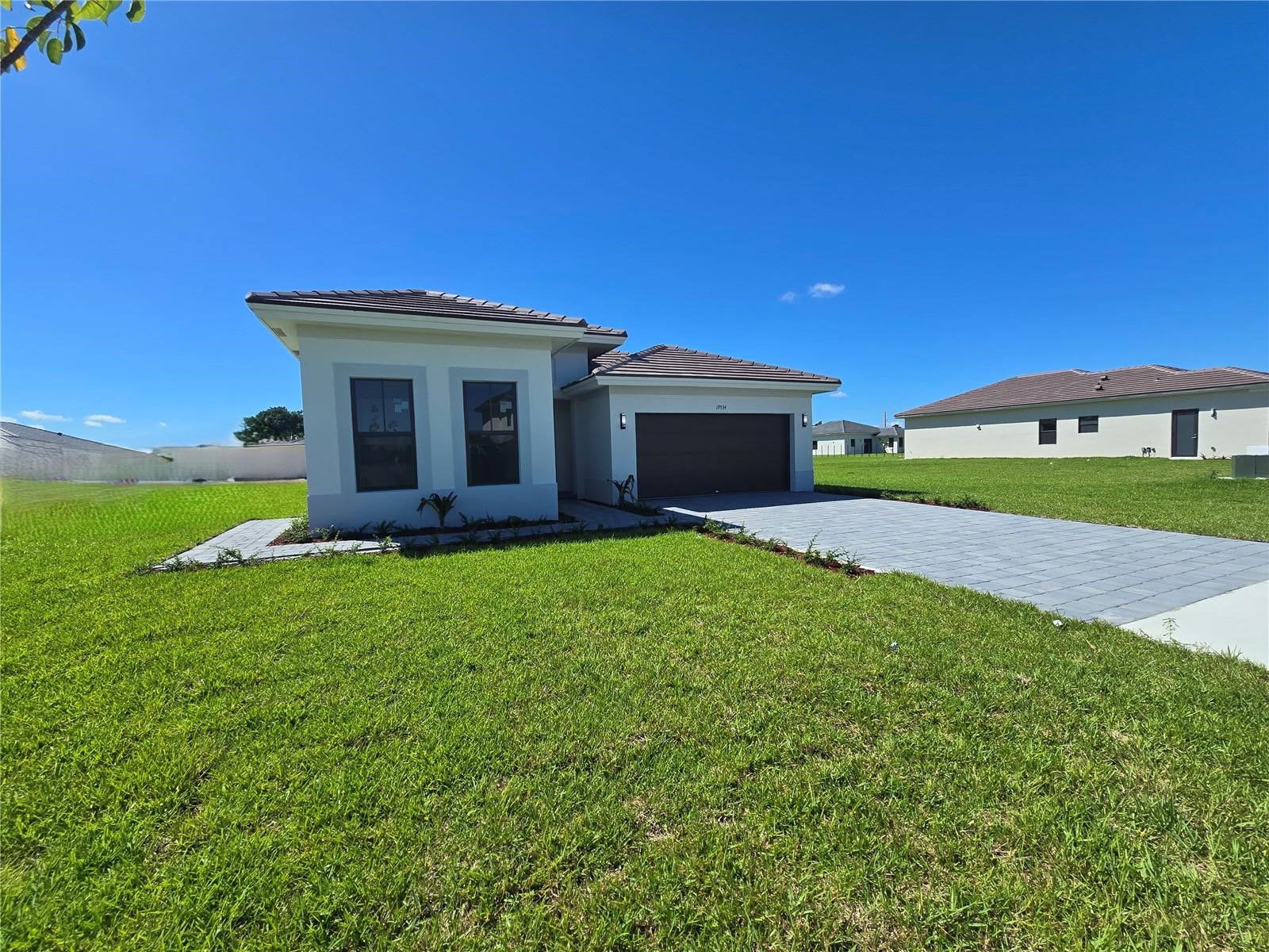 19534 Southwest 324th Street – photo 2