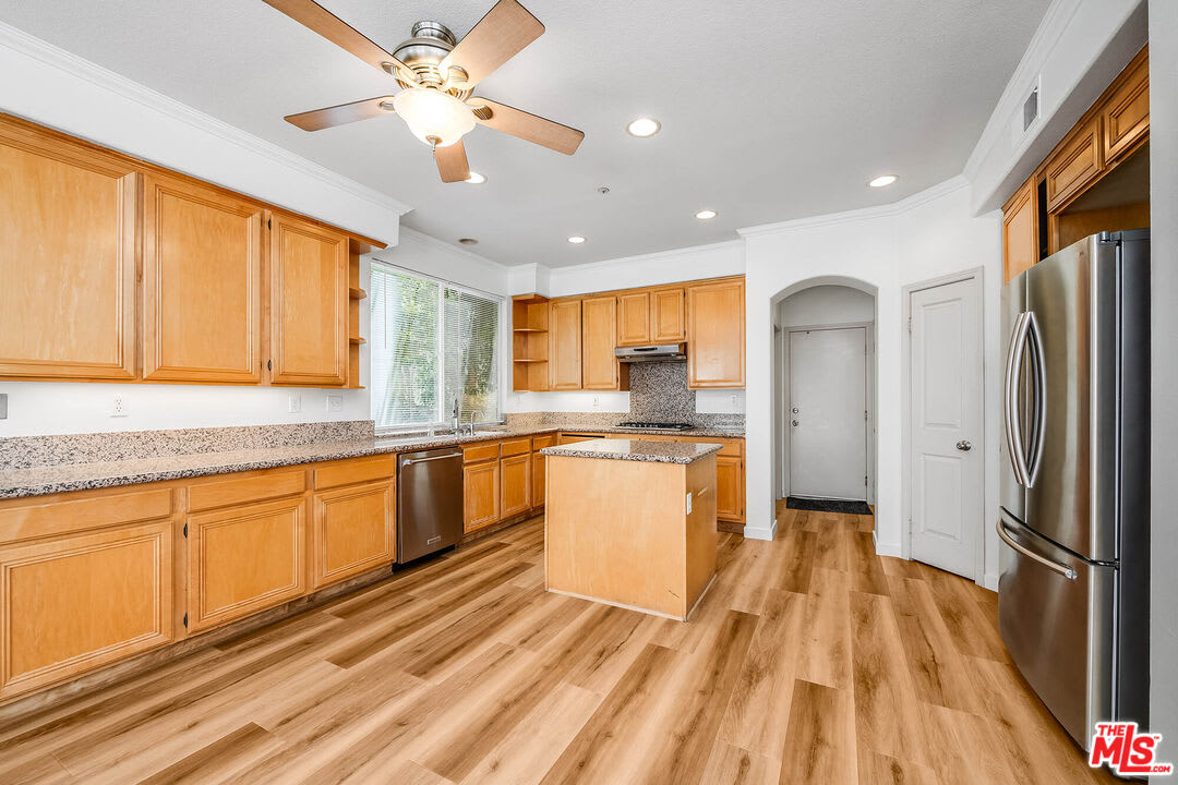 10645 Chiquita Street – photo 2