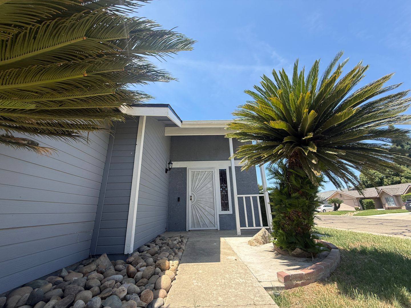 Just Reduced 3 Bedroom 2 Bath Home In Visalia Ca – photo 5