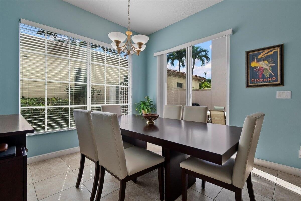 82 Stoney Drive – photo 5