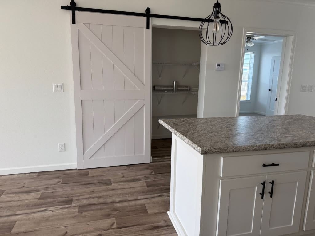 486 Driftwood Drive – photo 3