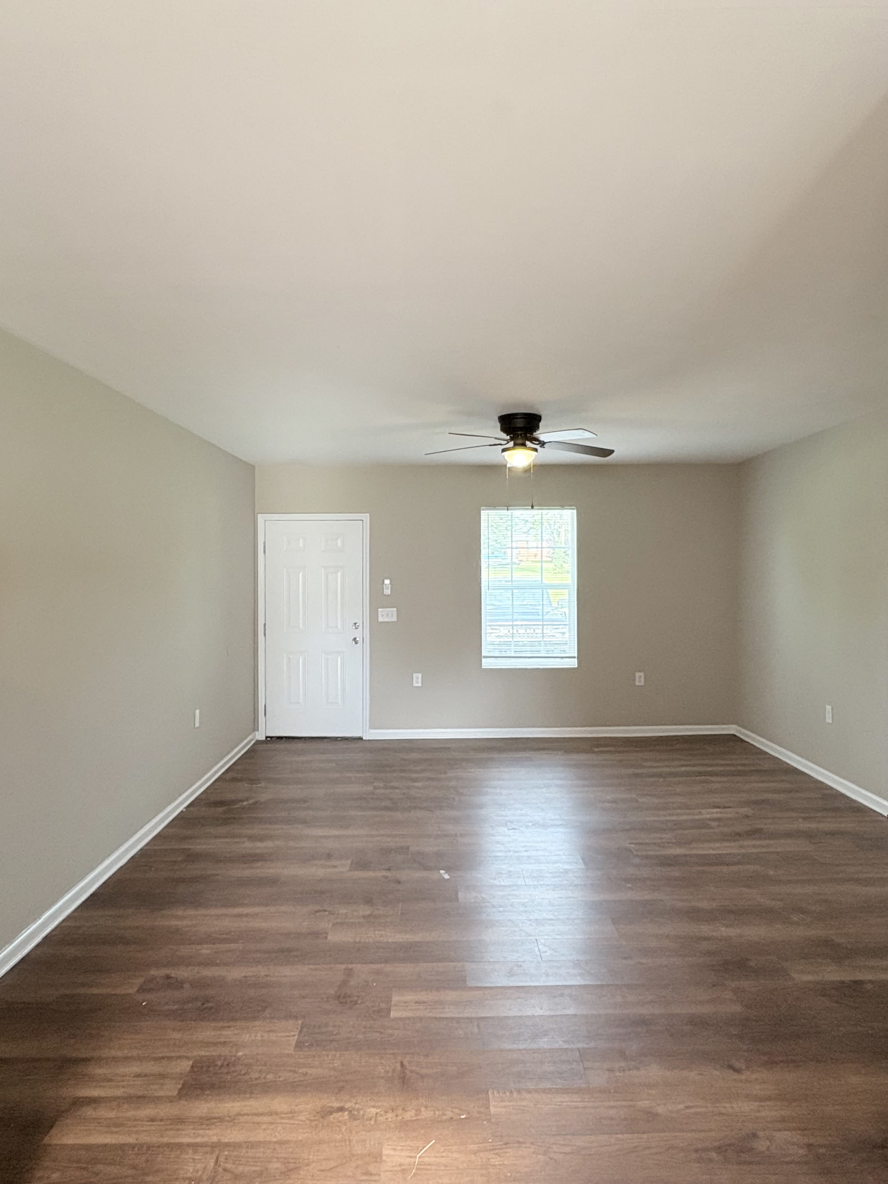 520 Bryant St – photo 2